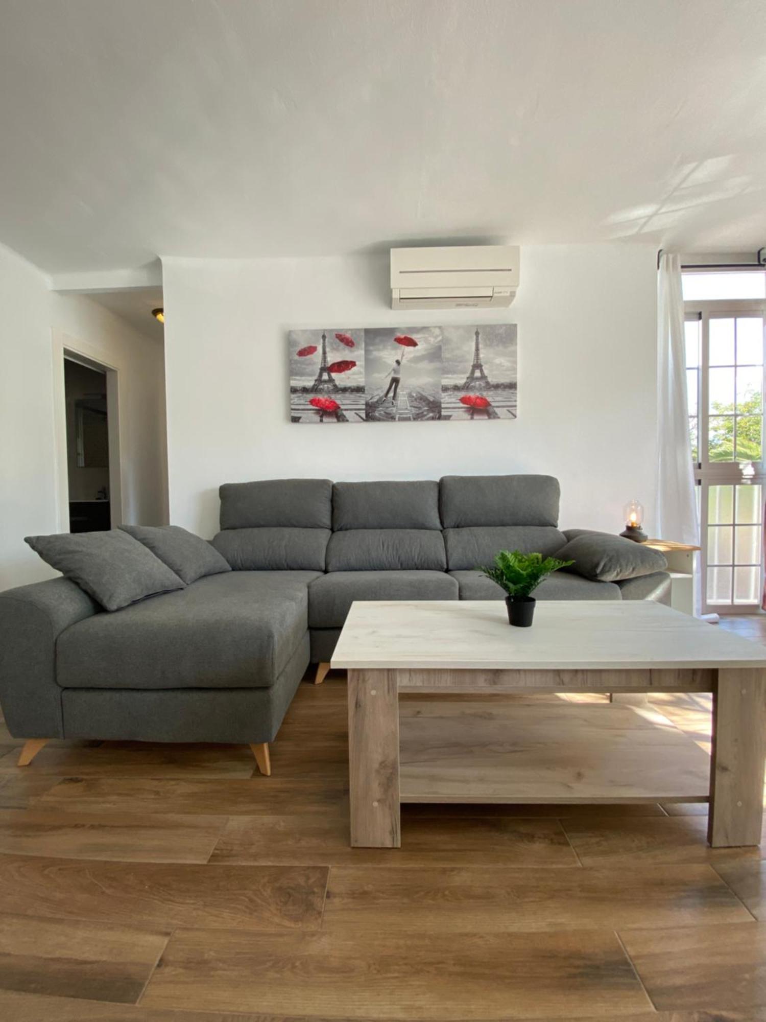 Shr042 Centrico Apartamento De Tres Habitaciones Нерха Екстериор снимка